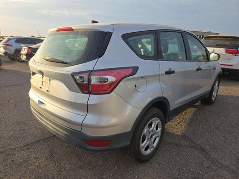 Used 2017 Ford Escape S FWD image 4