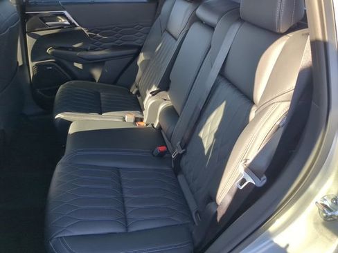 New 2026 Mitsubishi Outlander SEL FWD image 20