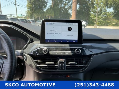 Used 2023 Ford Escape ST-Line FWD image 16