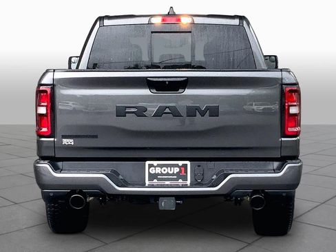 Used 2025 RAM 1500 Big Horn RWD image 5