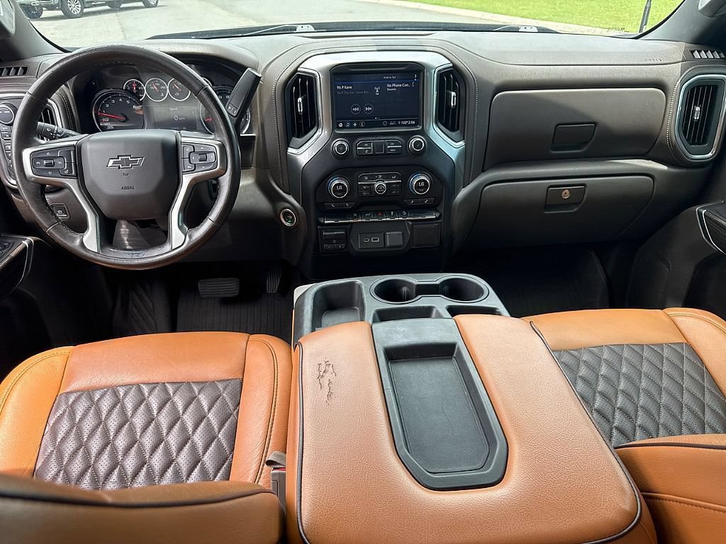 Used 2021 Chevrolet Silverado 1500 RST AWD/4WD image 14