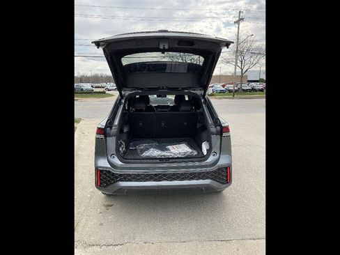 New 2026 Volkswagen Tiguan SE R-Line AWD/4WD image 5