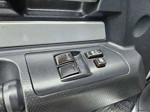 Used 2007 Toyota FJ Cruiser 4WD image 16