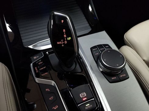 Used 2018 BMW X3 M40i image 14