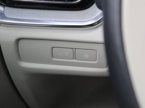 Certified 2024 Volvo S60 T8 Plus w/ Climate Package image 21