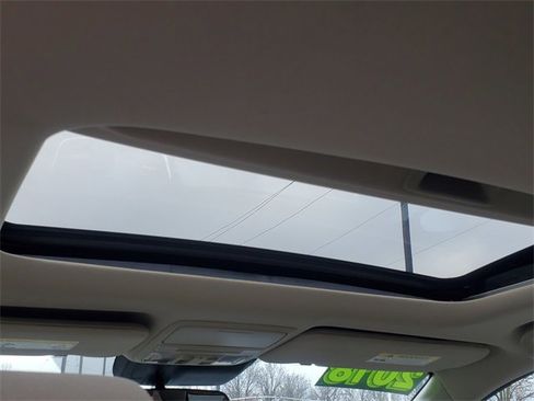 Used 2018 Honda CR-V EX image 30