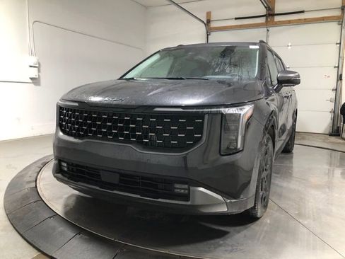 New 2026 Kia Carnival SX Prestige image 3