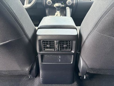 Used 2025 Toyota 4Runner SR5 AWD/4WD image 22