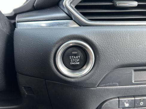 Used 2023 MAZDA CX-5 Carbon Edition image 17