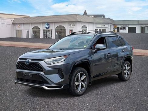 Used 2021 Toyota RAV4 SE w/ Weather & Moonroof Package AWD/4WD image 1
