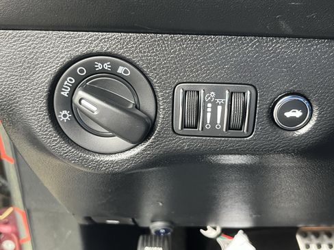 Used 2021 Dodge Challenger R/T Scat Pack image 23