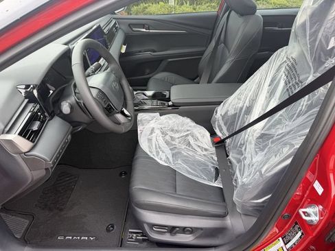 Used 2026 Toyota Camry XSE w/ Premium Plus Package FWD image 17