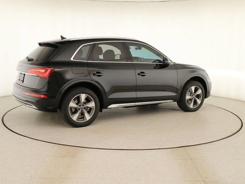 Certified 2023 Audi Q5 Premium Plus AWD/4WD image 7