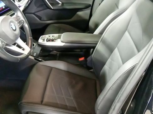 Used 2023 BMW X1 xDrive28i w/ Convenience Package image 9