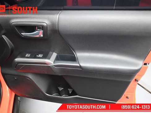 Used 2023 Toyota Tacoma TRD Pro AWD/4WD image 34