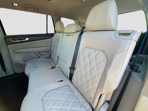New 2026 Volkswagen Atlas SEL Premium R-Line AWD/4WD image 22