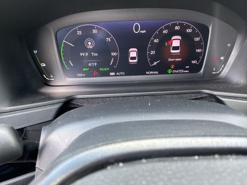 Used 2024 Honda Accord Sport image 24
