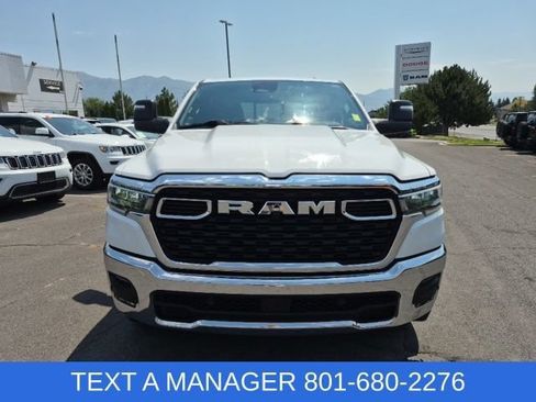 Used 2025 RAM 1500 Big Horn AWD/4WD image 2