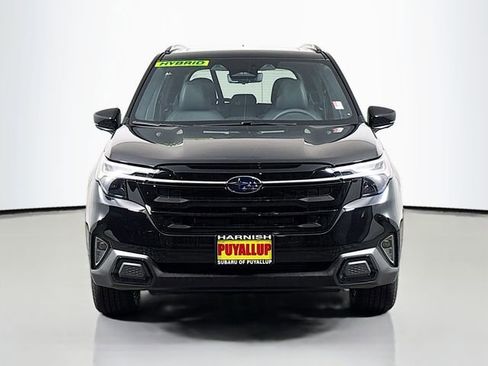 New 2025 Subaru Forester Touring image 2