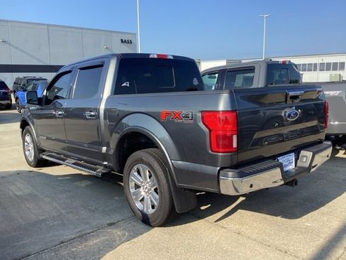 Used 2018 Ford F150 Lariat w/ Equipment Group 502A Luxury AWD/4WD image 13