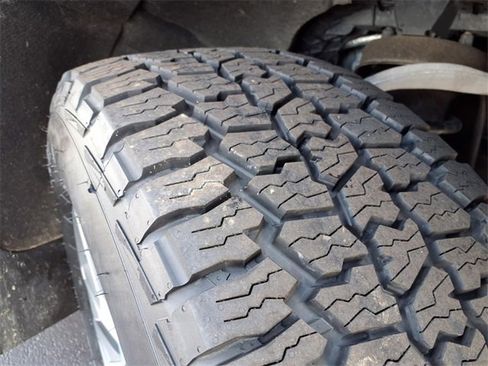 Used 2021 Chevrolet Silverado 1500 RST image 40