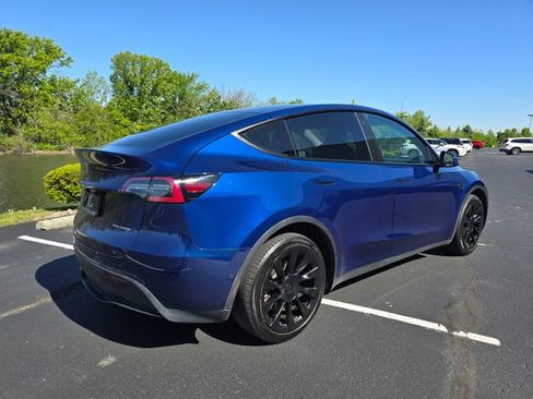 Used 2020 Tesla Model Y Long Range AWD/4WD image 8
