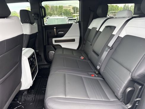 Used 2025 GMC Hummer EV 3X w/ LPO, Cargo Utility Package AWD/4WD image 6