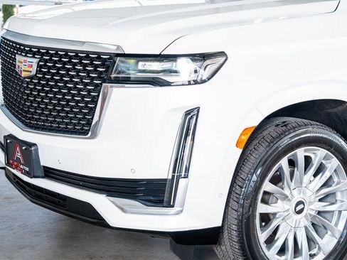 Used 2023 Cadillac Escalade Premium Luxury w/ LPO, Floor Liner Package image 12