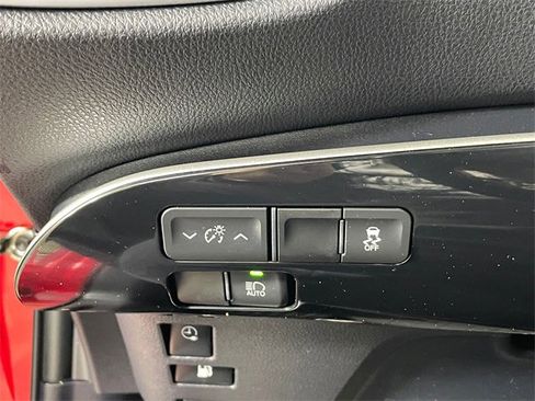 Used 2018 Toyota Prius Prime Plus image 13