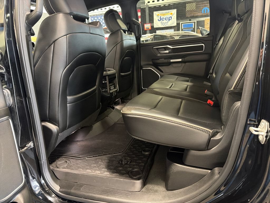 Used 2023 RAM 1500 Laramie AWD/4WD image 17