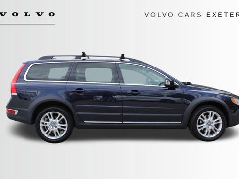 Used 2016 Volvo XC70 T5 Premier w/ Proximity Package AWD/4WD image 10