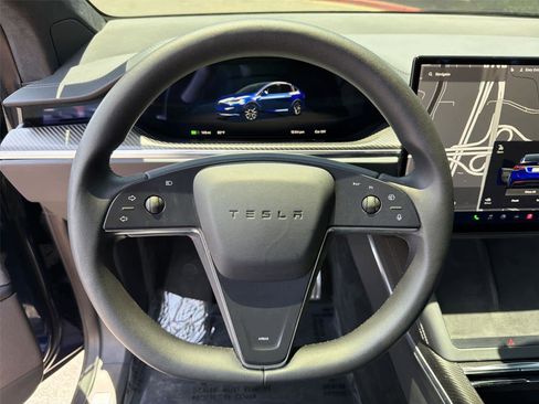 Used 2022 Tesla Model X Plaid AWD/4WD image 16