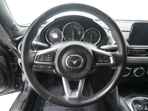 Used 2021 MAZDA MX-5 Miata Grand Touring image 17