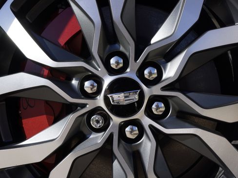 New 2025 Cadillac XT5 Sportv w/ Technology Package image 19