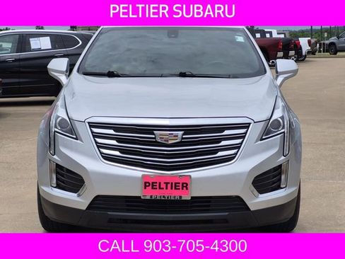 Used 2019 Cadillac XT5 FWD image 2