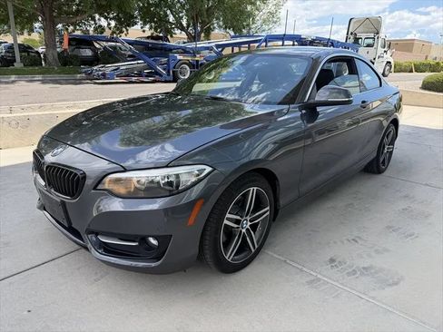 Used 2017 BMW 230i Coupe w/ Driving Assistance Package RWD image 5