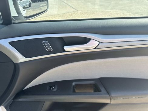 Used 2020 Ford Fusion S FWD image 14