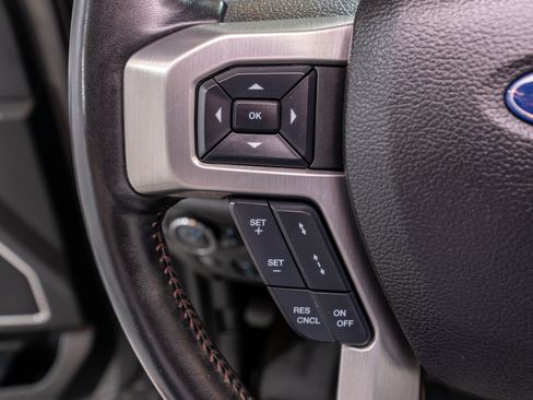 Used 2021 Ford F250 Platinum image 32