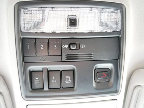 Used 2022 Toyota 4Runner TRD Sport w/ Technology Package AWD/4WD image 27