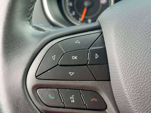 Used 2019 Jeep Cherokee Trailhawk AWD/4WD image 24
