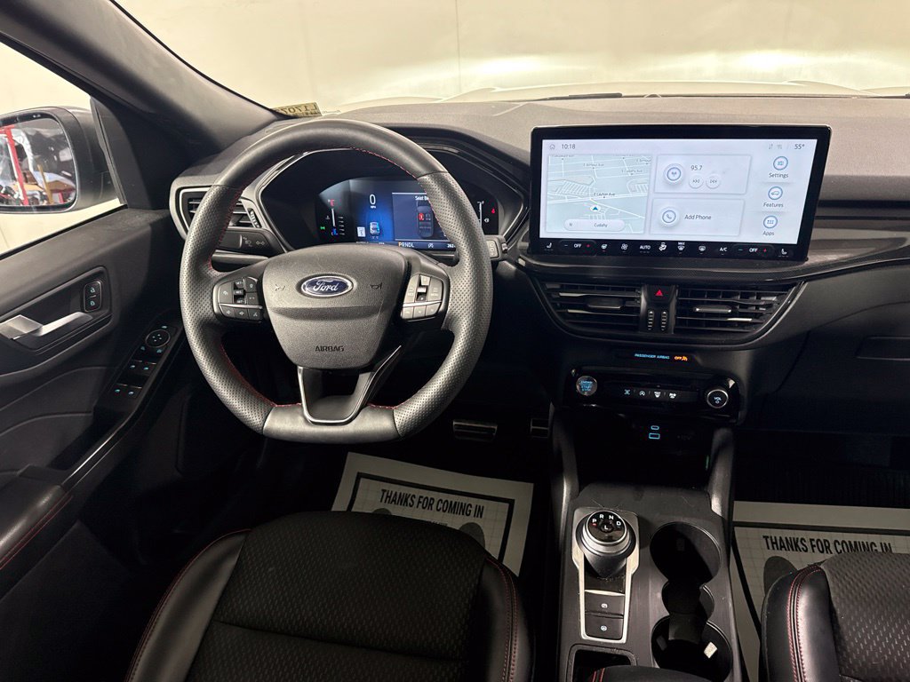 Used 2023 Ford Escape ST-Line w/ Tech Pack #1 AWD/4WD image 17