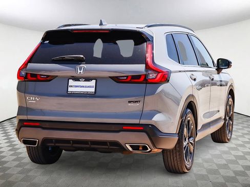 Used 2023 Honda CR-V Sport Touring image 4