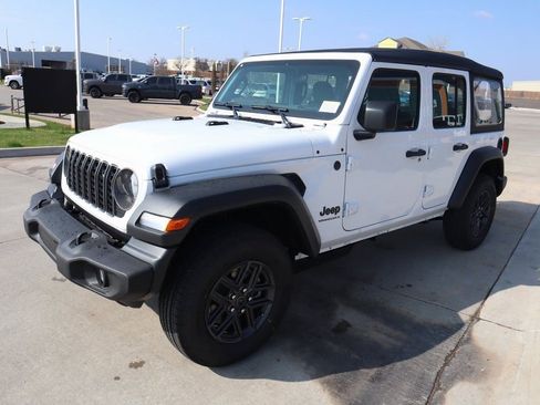 New 2026 Jeep Wrangler Unlimited Sport AWD/4WD image 9