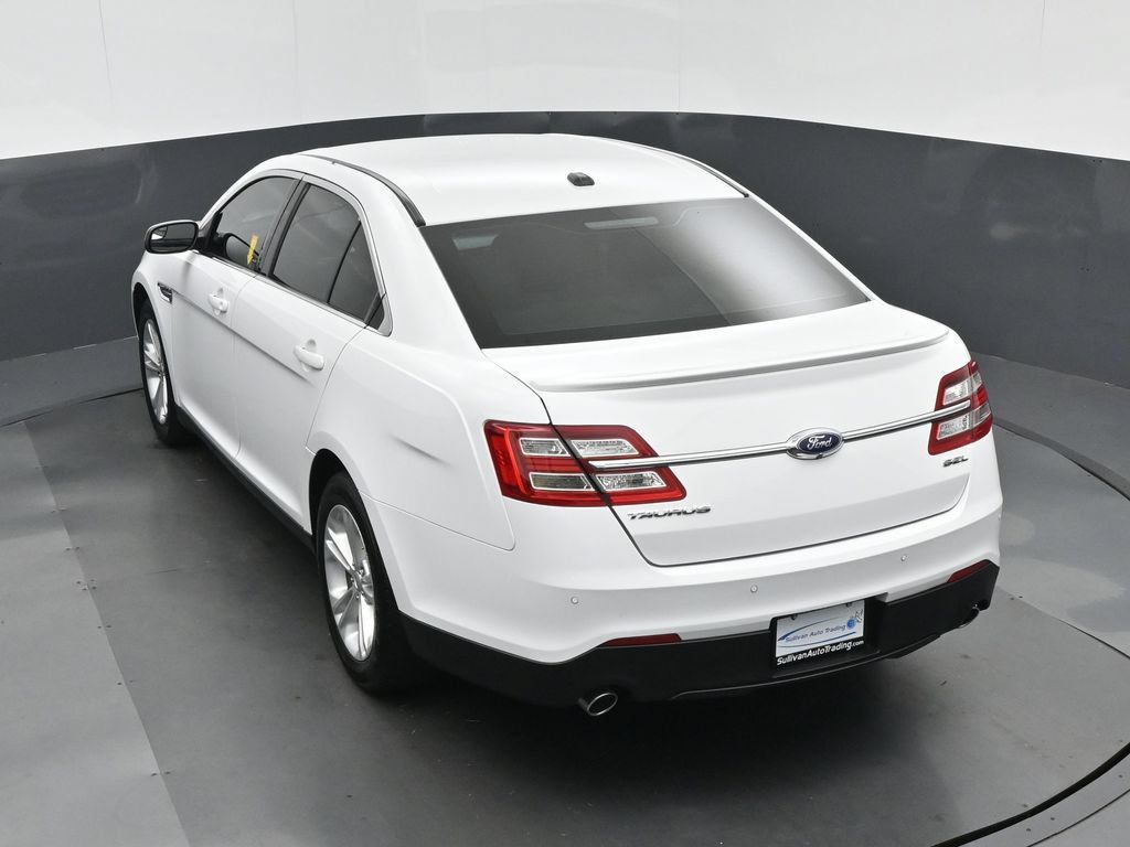 Used 2018 Ford Taurus SEL FWD image 54