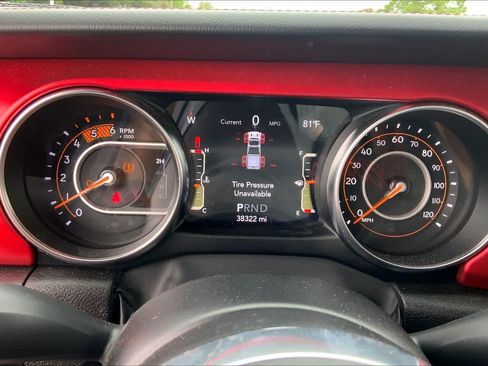Used 2023 Jeep Gladiator Rubicon w/ LED Lighting Group AWD/4WD image 25