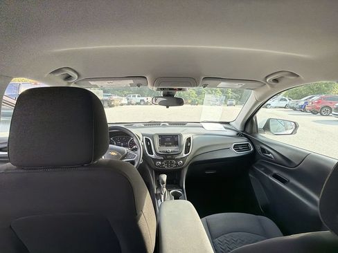Certified 2022 Chevrolet Equinox LT FWD image 19