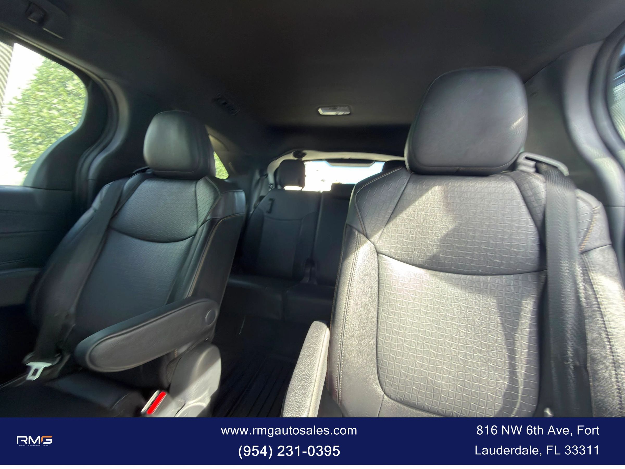 Used 2024 Toyota Sienna XLE Woodland Edition AWD/4WD image 18