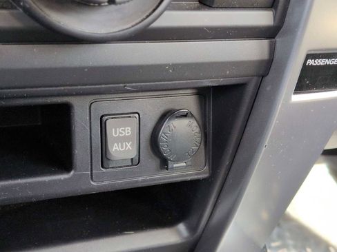 Used 2017 Toyota 4Runner SR5 Premium image 30