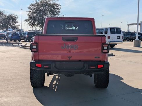 Used 2020 Jeep Gladiator Rubicon image 6