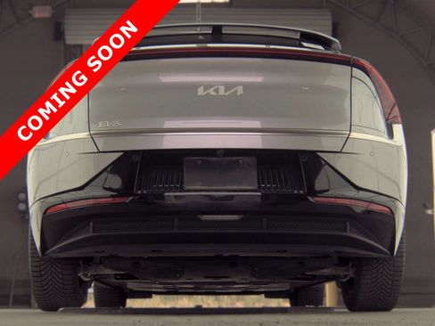 Used 2023 Kia EV6 Wind w/ Wind Technology Package AWD/4WD image 5